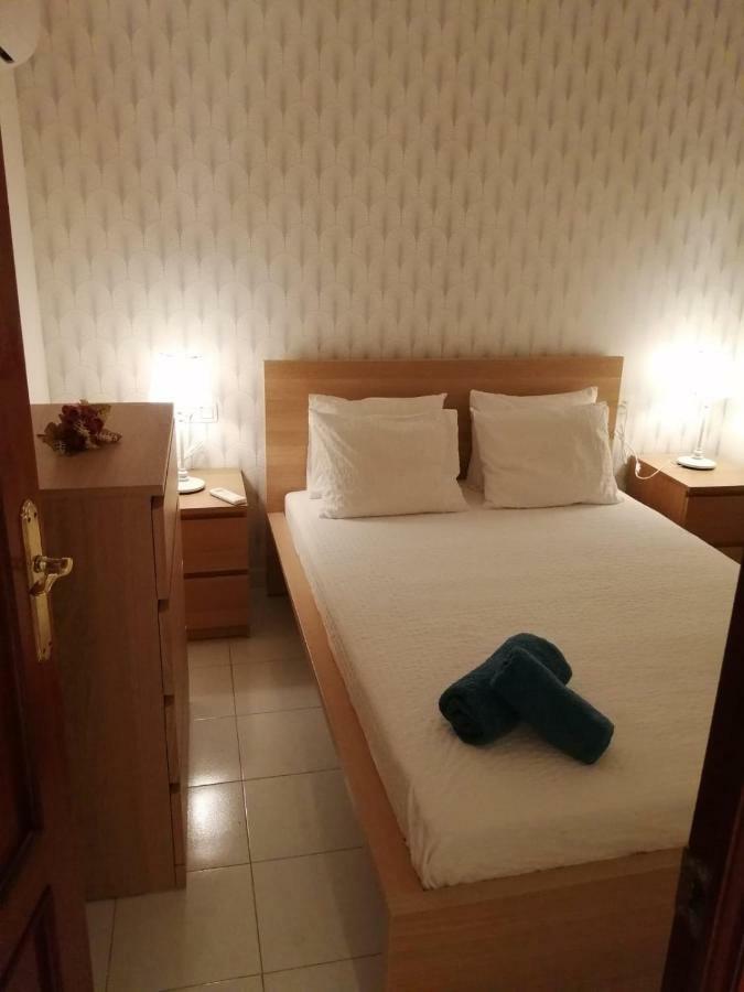 Alfalfa Suites Sevilla Exterior foto